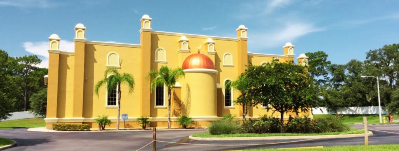 Exterior view of Islamic Center of Hernando County Spring Hill building